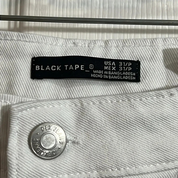 Black Tape Women’s Petite White Jeans with pockets. NWT Size: 31 (12) Petite - Picture 3 of 9